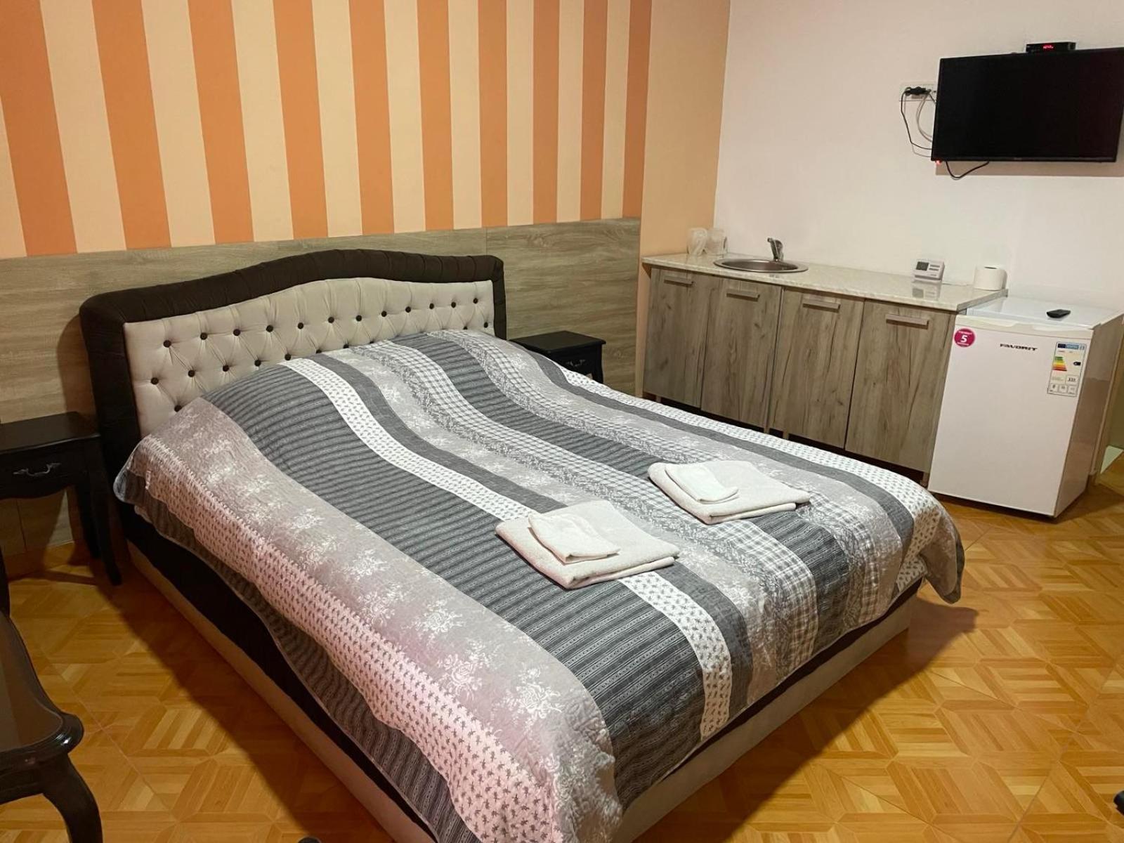 Bed&Breakfast Intermezzo Caffe Kikinda ภายนอก รูปภาพ